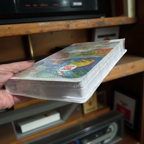 The Land Before Time Journey To Big Water VHS New Sealed Rare Vintage Animated C - Picture 2 of 5